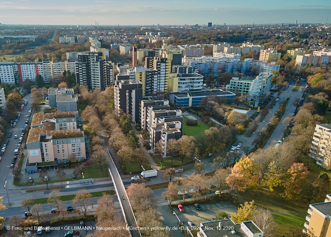 12.11./09.11.2020 - Marx-Zentrum und Umgebung am Karl-Marx-Ring in Neuperlach
